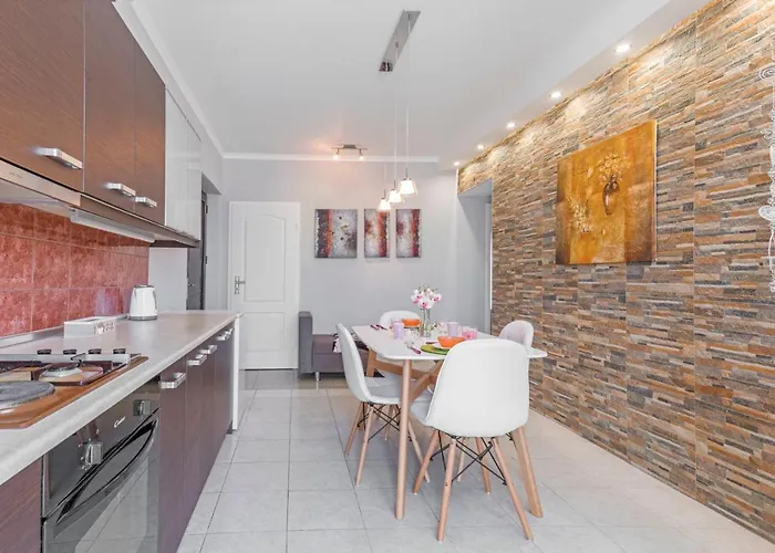 Apartament 3- Sea View Luxury In The Center Of Rhodes! *