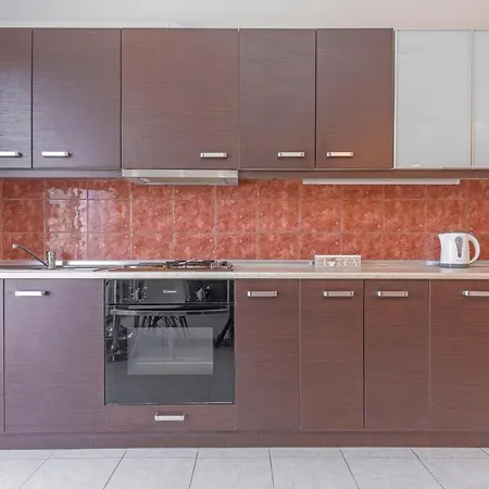 3- Sea View Luxury In The Center Of Rhodes! Appartamento
