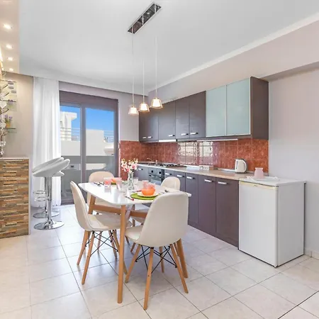 Appartamento 3- Sea View Luxury In The Center Of Rhodes! Rhodes City