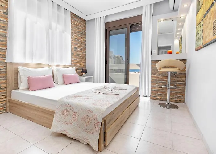 3- Sea View Luxury In The Center Of Rhodes! Lägenhet